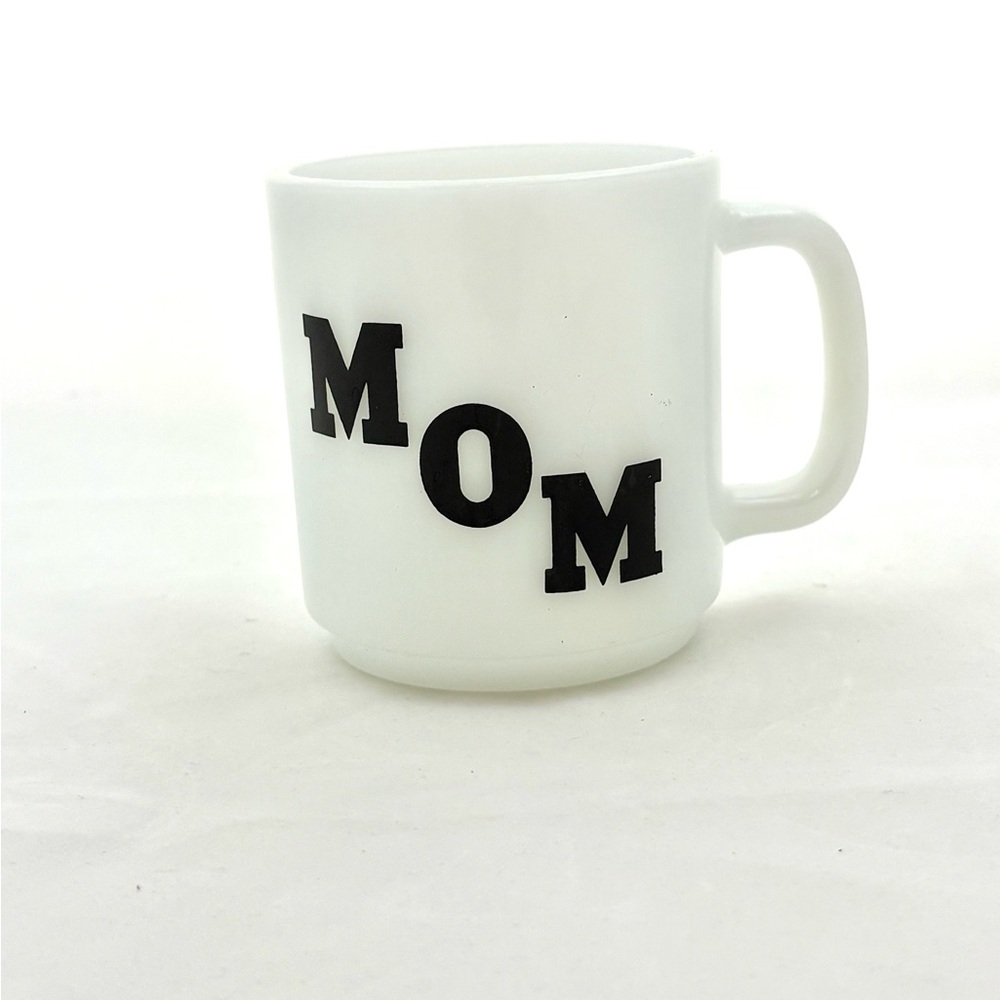 Vintage Mom Milk Glass Glassbake mug